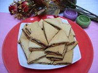 Triangles farcis aux dattes