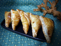 Triangles farcis à la pâte feuilletée
