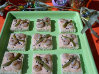 Canapés aux crevettes